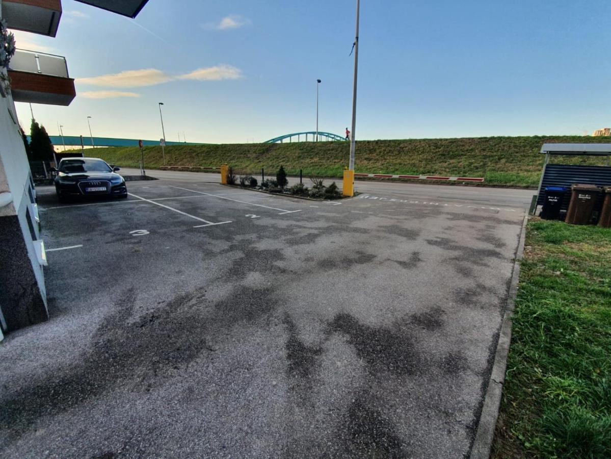 Apartment I Love Zagreb, Free Private Parking Εξωτερικό φωτογραφία